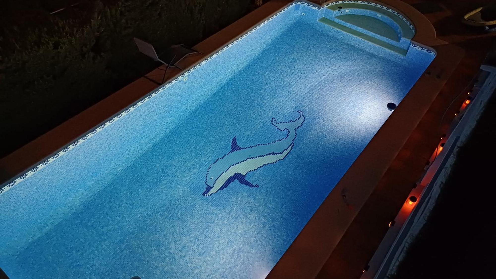 Mit Privat-pool